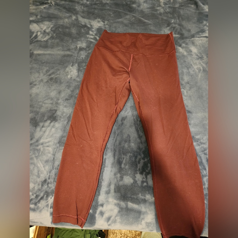 Lululemon Leggings Wunder Train 23" Size 12